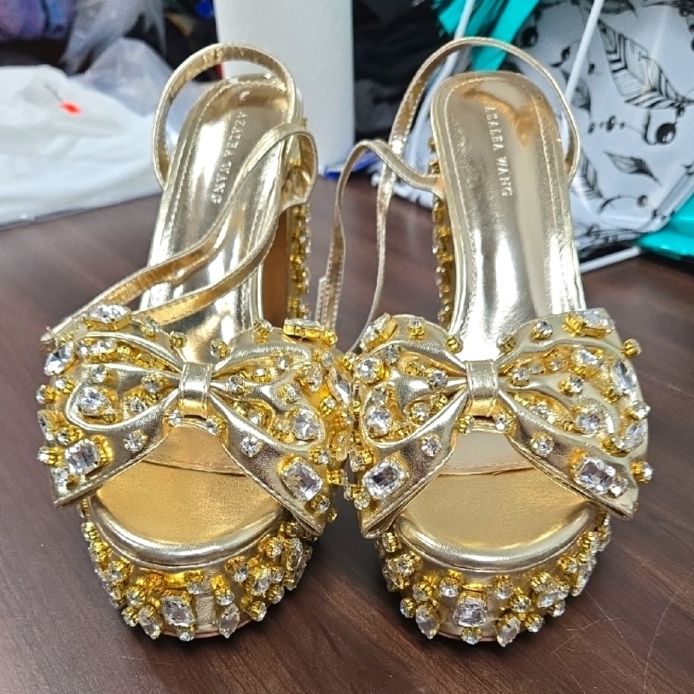Azalea Wang Size 10 Gold Maya Bejeweled Bow Platform Heels